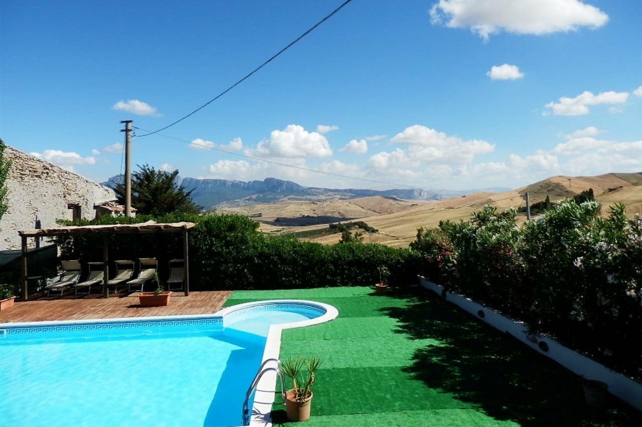 Agriturismo Sant'Agata Пиана дели Албанези Екстериор снимка