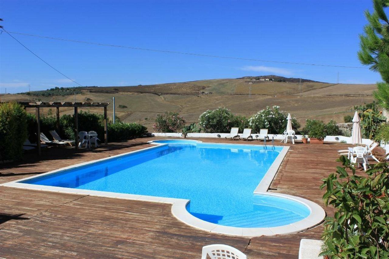 Agriturismo Sant'Agata Пиана дели Албанези Екстериор снимка