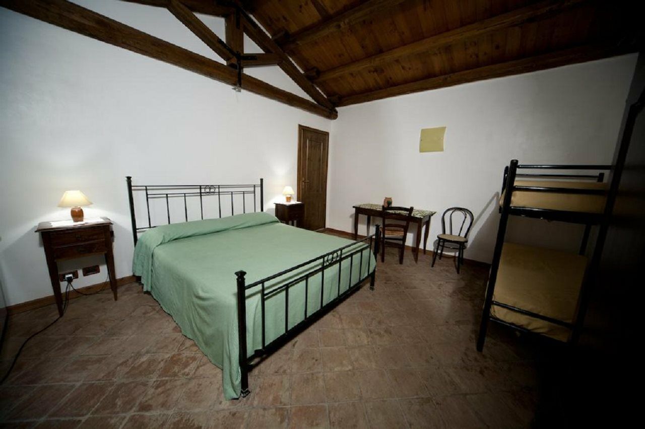 Agriturismo Sant'Agata Пиана дели Албанези Екстериор снимка